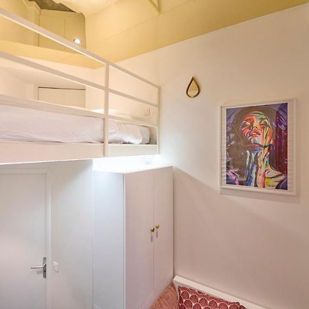 Amazing Studio 2P - Place Saint Georges/ Martyrs Париж Екстериор снимка